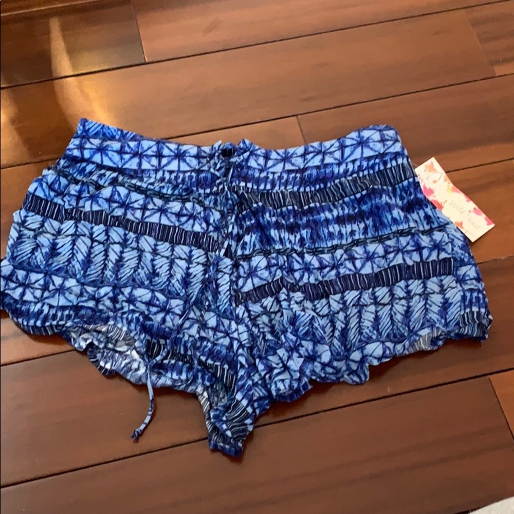 Wild pearl shorts